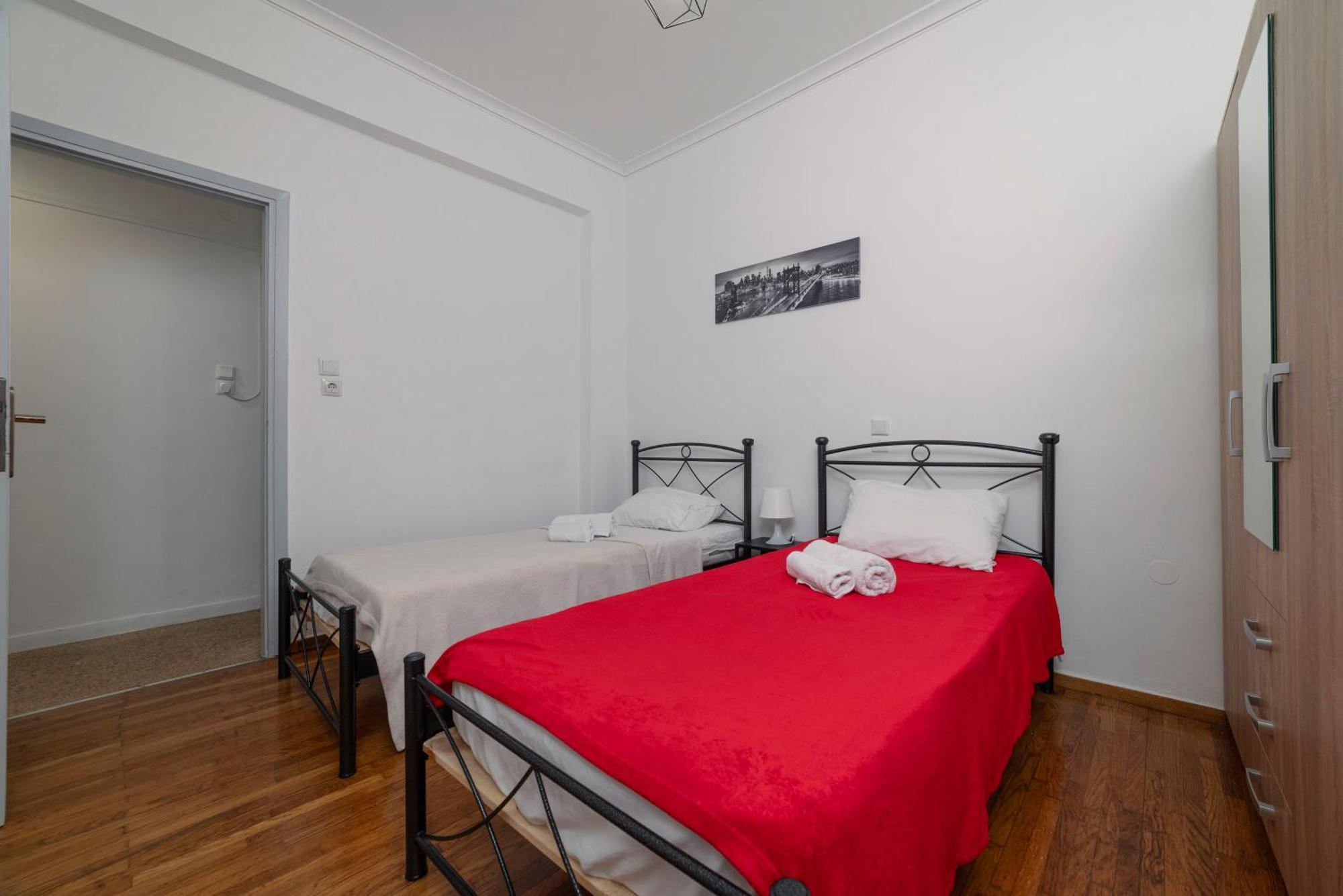 Local Urban Living 2Bd Apartment In أثينا المظهر الخارجي الصورة