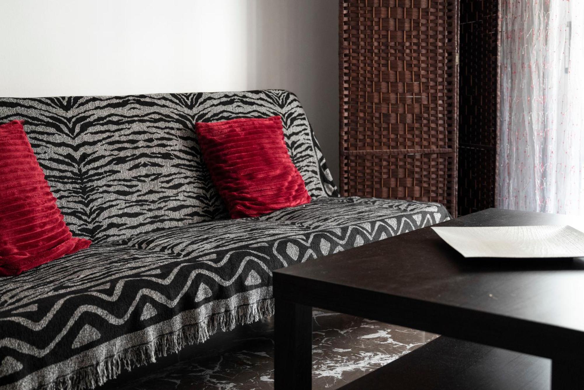 Local Urban Living 2Bd Apartment In أثينا المظهر الخارجي الصورة
