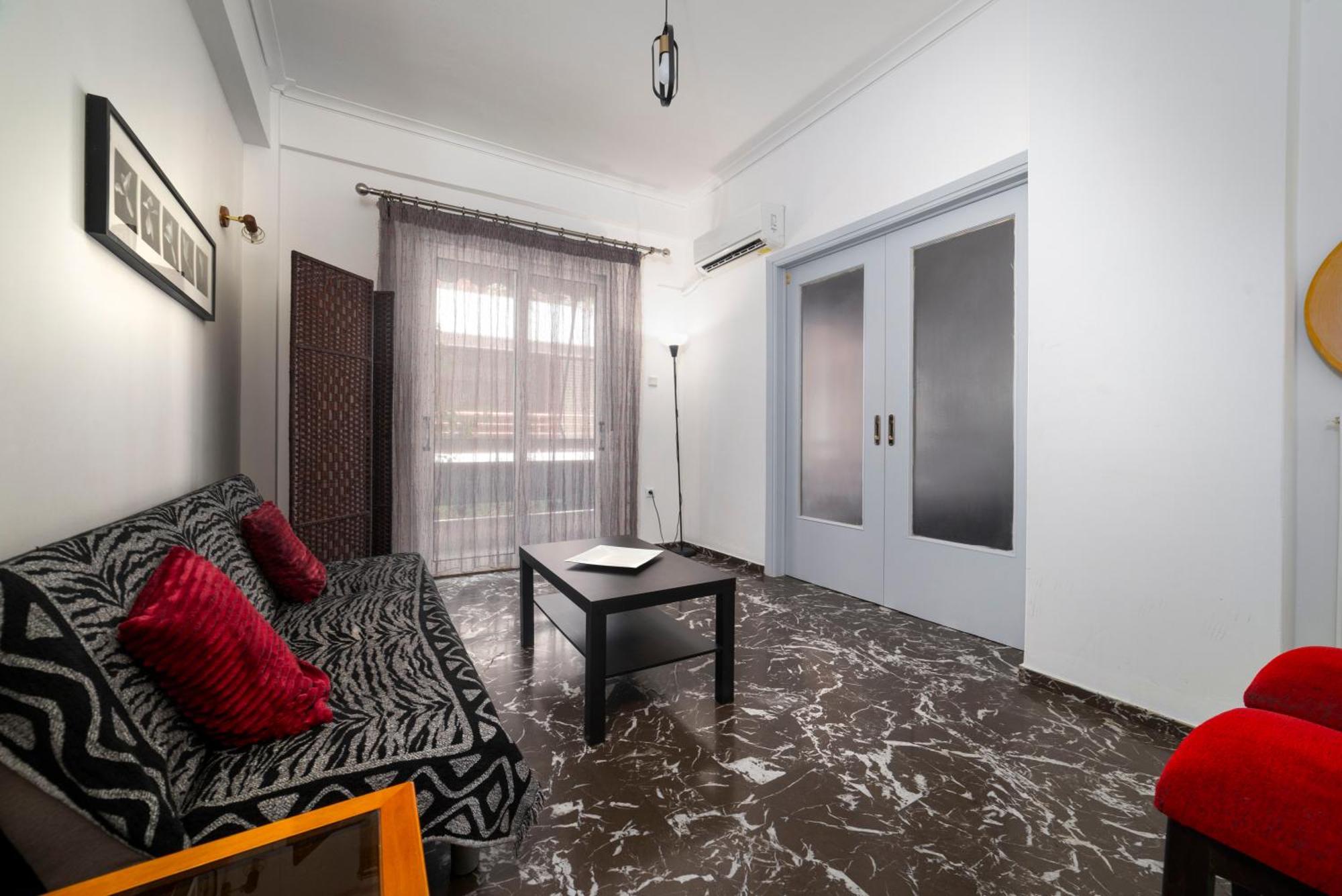 Local Urban Living 2Bd Apartment In أثينا المظهر الخارجي الصورة
