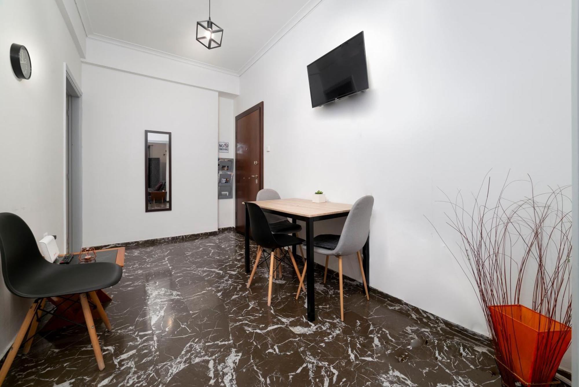Local Urban Living 2Bd Apartment In أثينا المظهر الخارجي الصورة